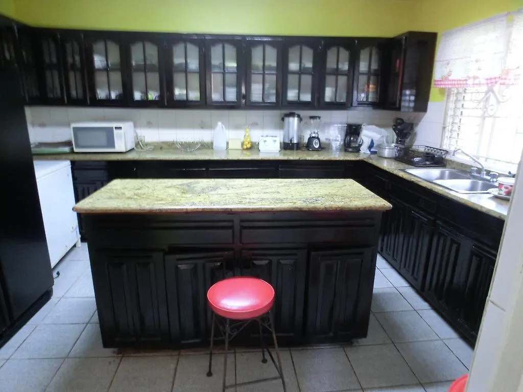 Kenwood Villa Suites Montego Bay 0*,  Jamaica