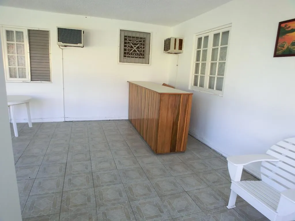 Kenwood Villa Suites Μοντέγκο Μπέυ Τζαμάικα
